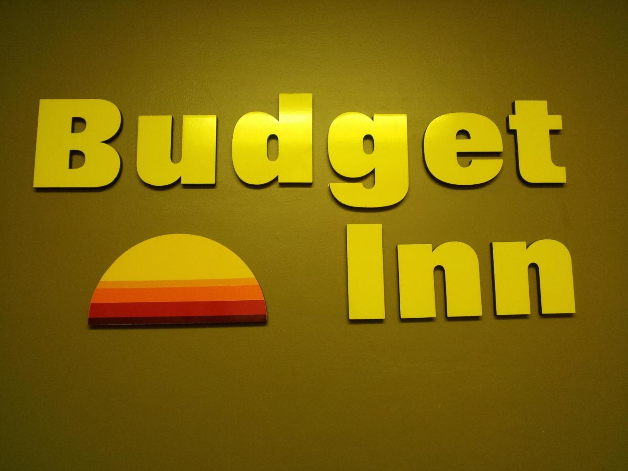 Budget Inn Ontario オンタリオ・センター エクステリア 写真